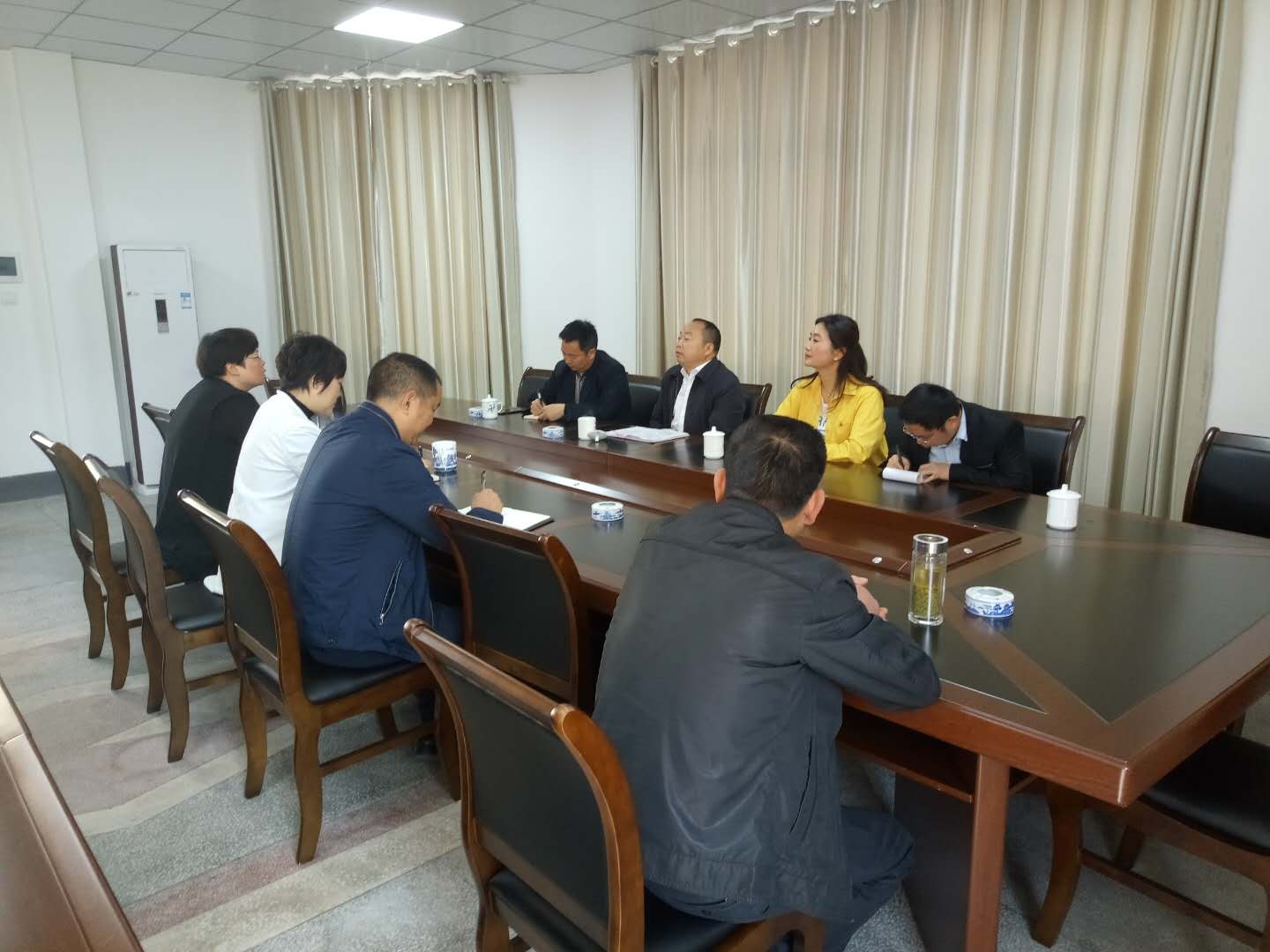 学习交流座谈会